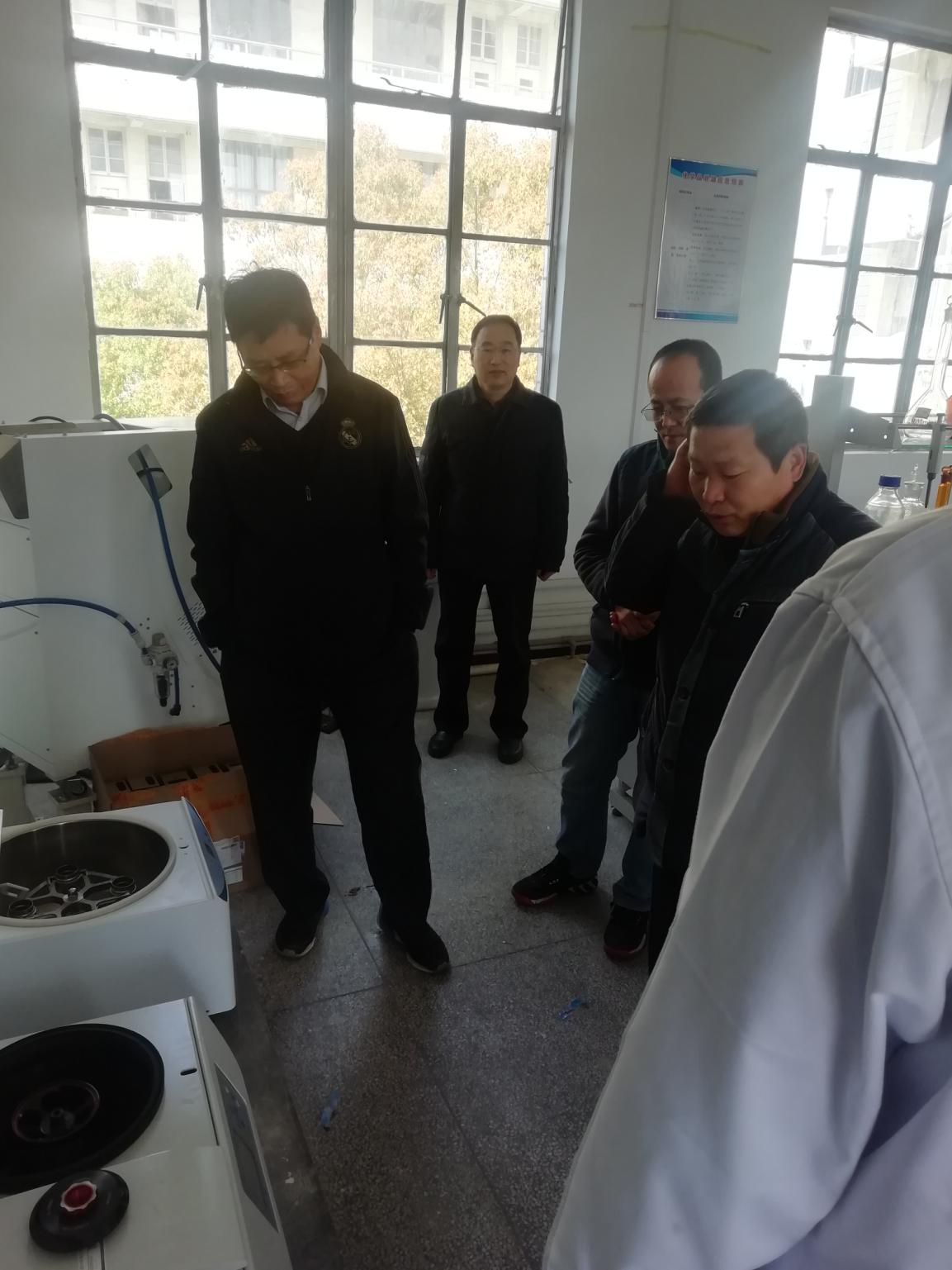 1586242085716495.png 使用图片.png